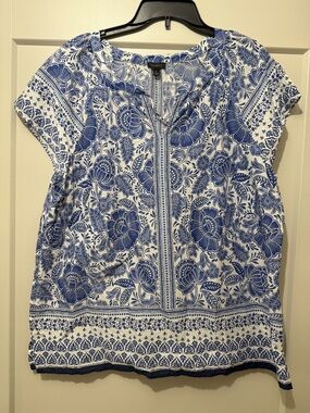 Talbots Blue Floral Short-Sleeve Women's Top